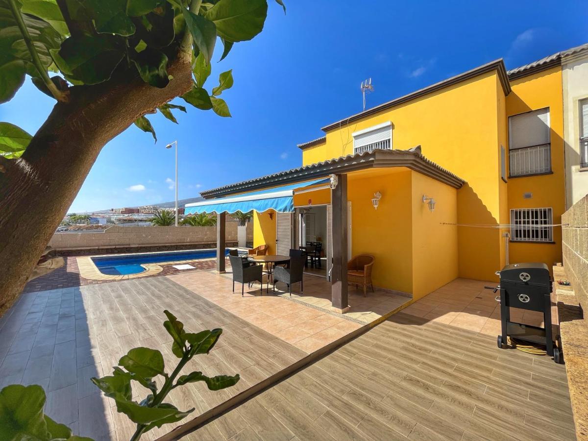Villa Isabel Адехе Екстер'єр фото